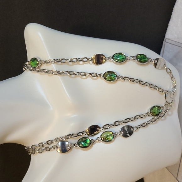 Necklace vintage nwt silver tone with faux stones - Picture 3 of 7